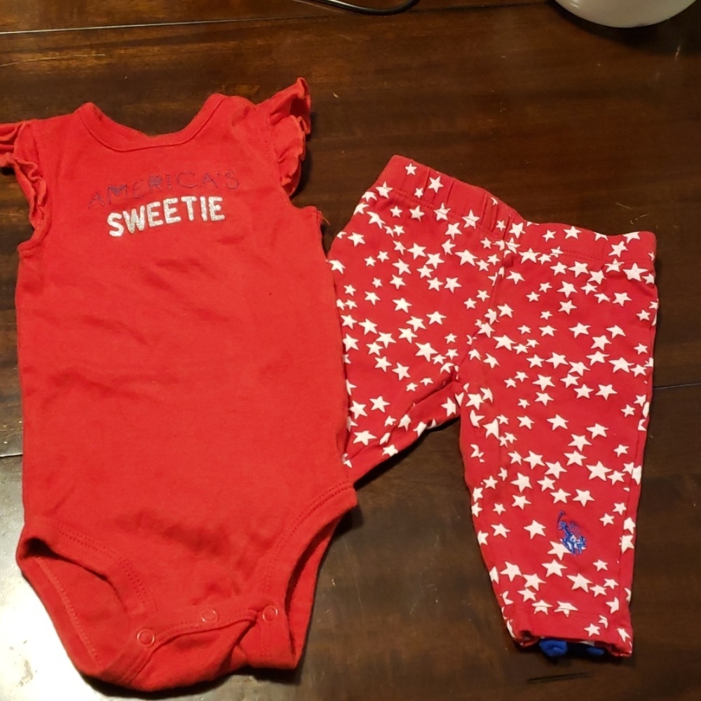 2 PC Outfit Polo Pants/Carter Onsie
